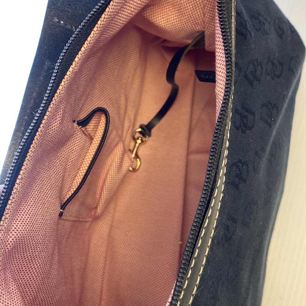 Dooney & Bourke Slouch shoulder bag - Picture 15 of 16